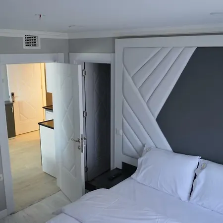 Hotel Of *